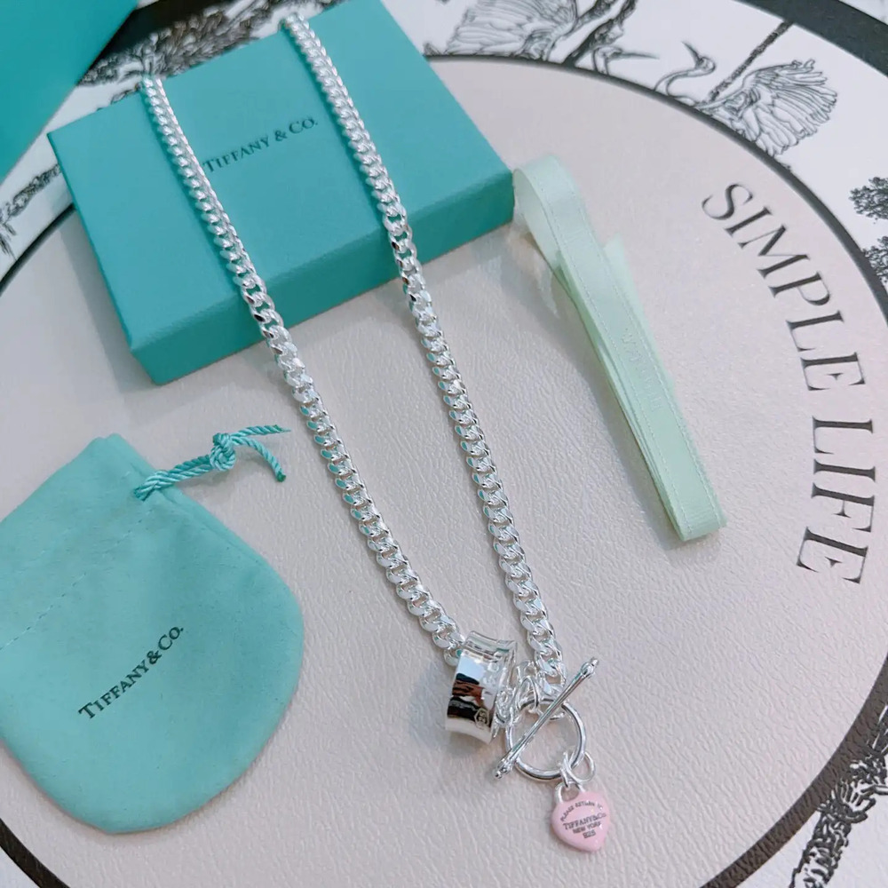 Tiffany & Co. Pink Heart Necklace - Picture 4 of 4
